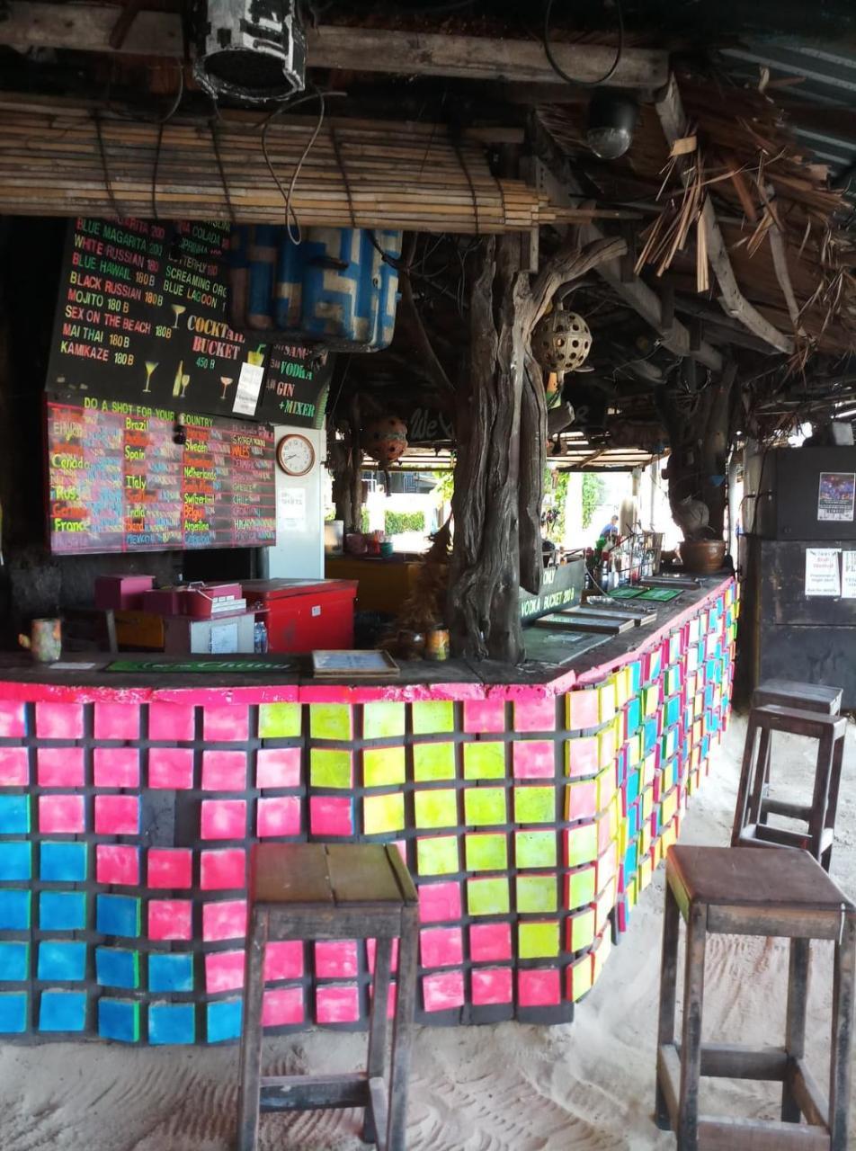 Stones Bar Dorm Rooms Koh Phi Phi Dış mekan fotoğraf